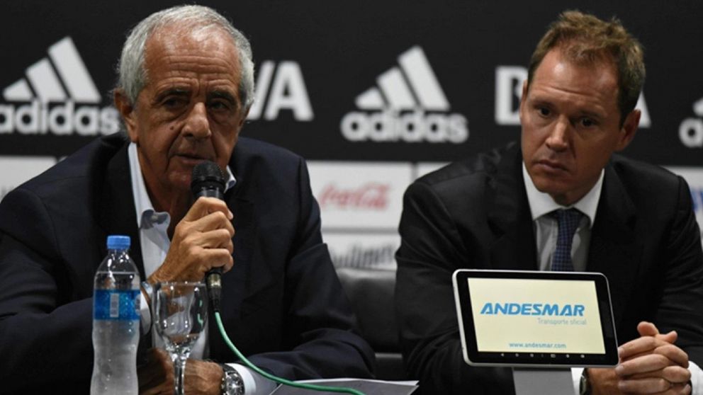 D�Onofrio fue tajante sobre la gesti�n de Jorge Brito en River y cont� por qu� se alej� del club