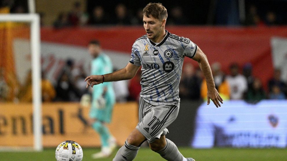 La MLS tomó una drástica decisión con el ex Argentinos que fue expulsado de por vida en un torneo amateur