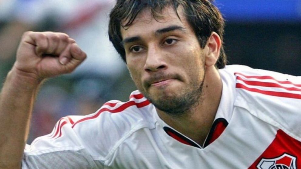 El ex River Pipino Cuevas chicaneó a Boca: "Que reconozcan que somos los más grandes"