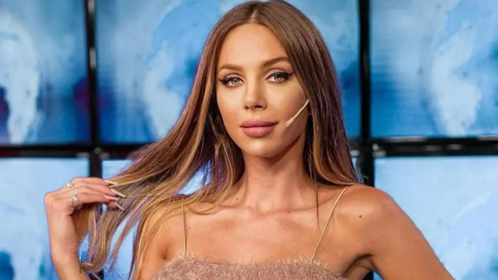 Romina Malaspina mostró su amor por Buenos Aires con una tremenda serie de fotos