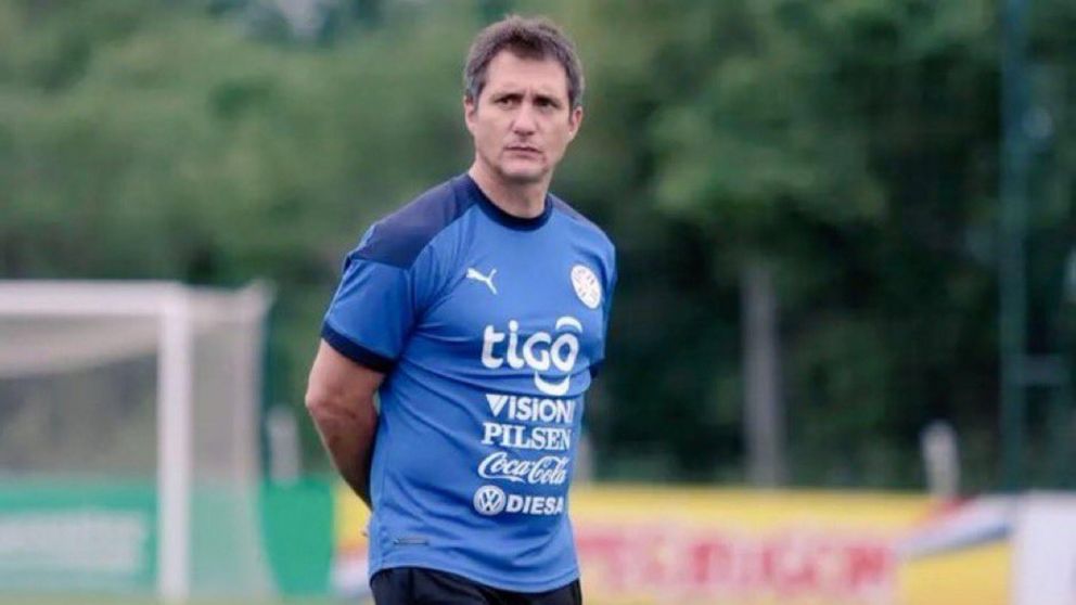 ¡Bombazo!: Guillermo Barros Schelotto dejará de ser el entrenador de Paraguay