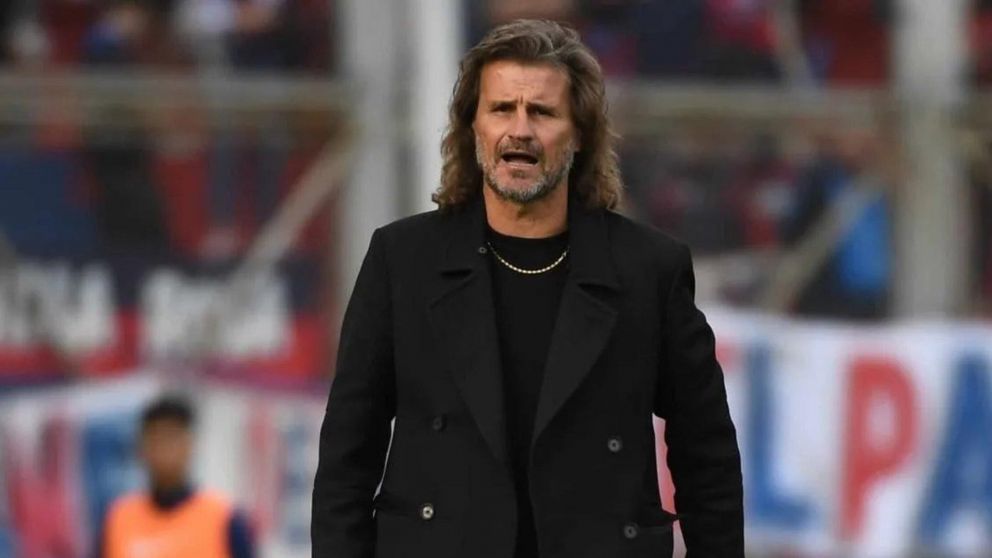 San Lorenzo hoy: Insua se ilusiona con la llegada de un nuevo refuerzo