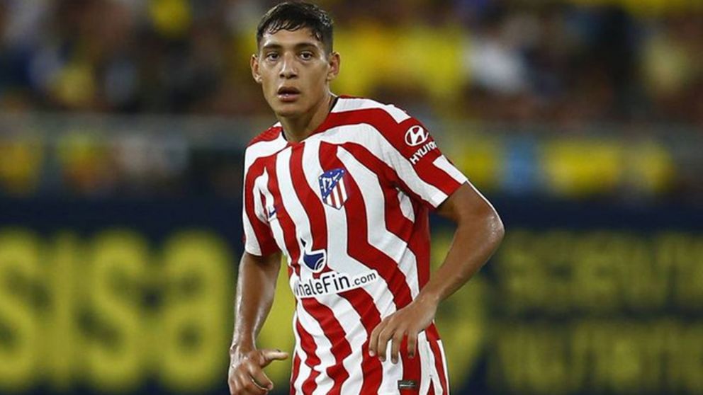 Atlético de Madrid quiere subirle la cláusula de rescisión a Nahuel Molina por una cifra sorprendente