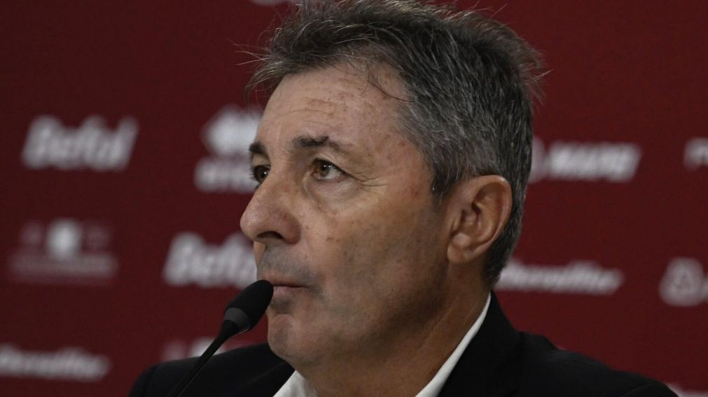 Lanús se quedó sin entrenador: Kudelka afuera y el apuntado para reemplazarlo