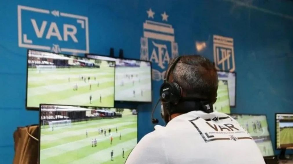 La Liga Profesional decidió hacer públicos algunos audios del VAR: desde cuándo