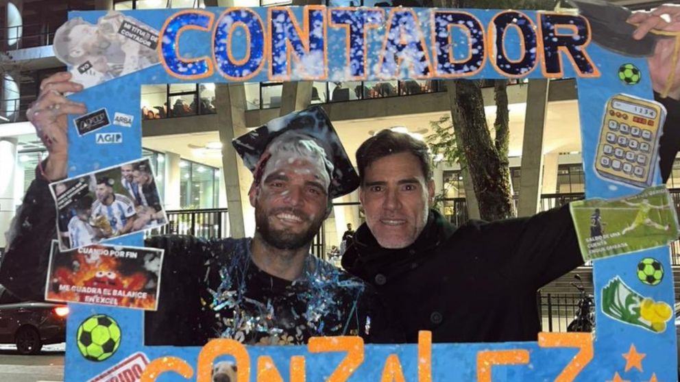 Alan González, hijo del histórico Nacho y arquero de San Miguel, se recibió de Contador Público: "Soy el primero de mi familia con título universitario"