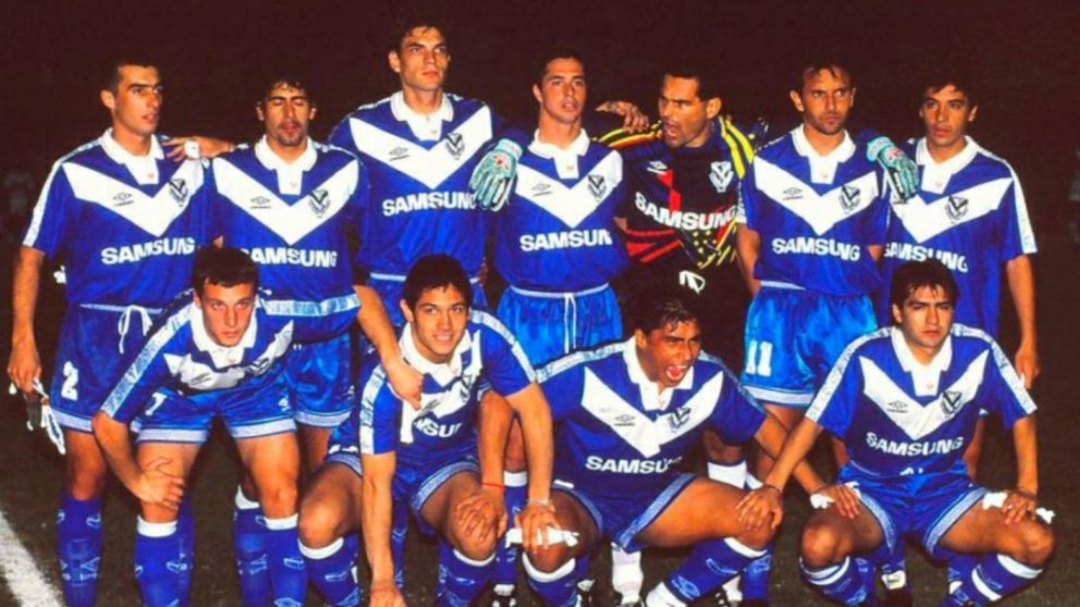 Arde Vélez: Una ex gloria del club lo mató a Christian Bassedas y le pidió la renuncia