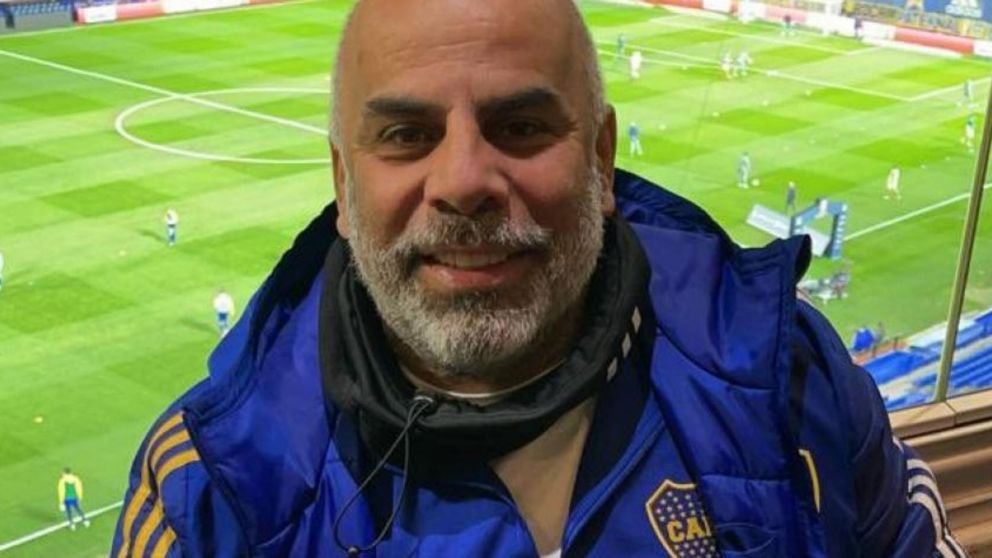 Chicho Serna, sin filtro: la llegada de más refuerzos y su apoyo a Riquelme