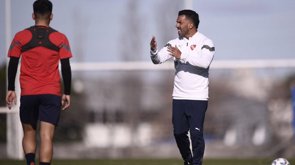 Independiente hoy: cómo están las negociaciones por los refuerzos que pidió Tevez