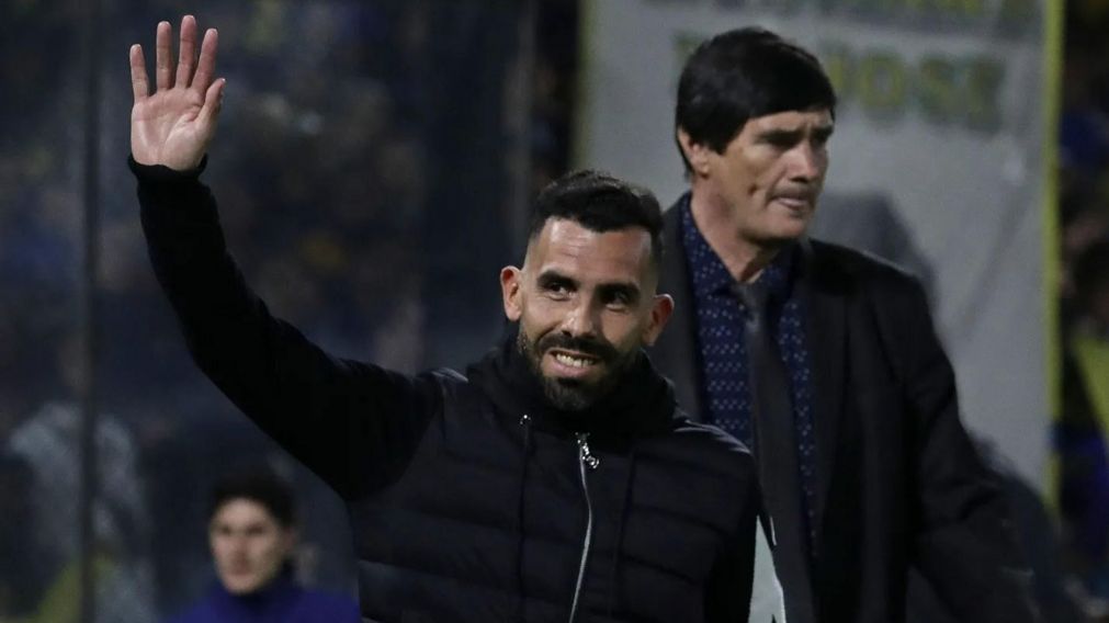 Estallaron los memes por la llegada de Carlos Tevez como DT de Independiente