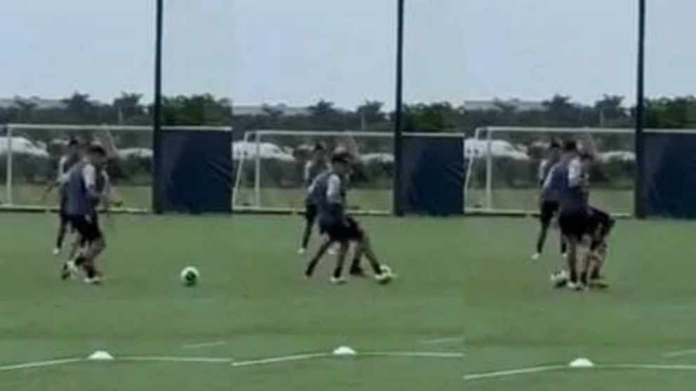 El atrevido caño de Tomás Avilés a Sergio Busquets en el entrenamiento del Inter Miami