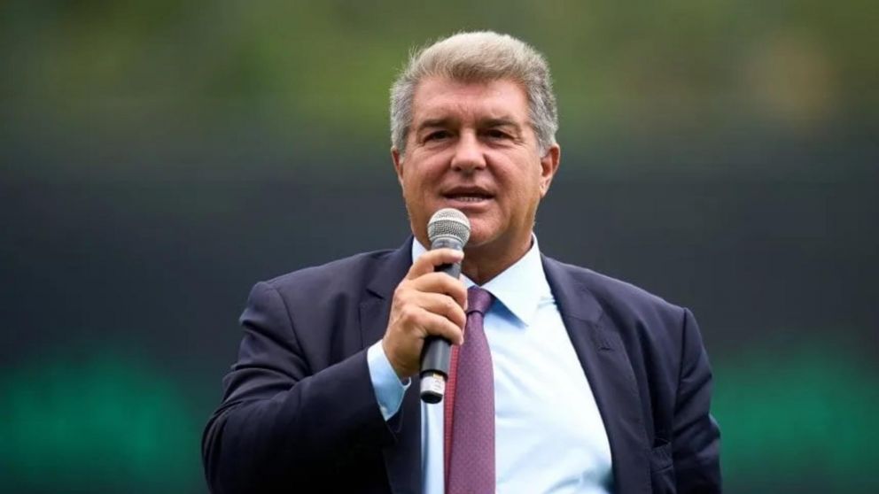 Laporta designó a un ex jugador del Barcelona como nuevo director deportivo