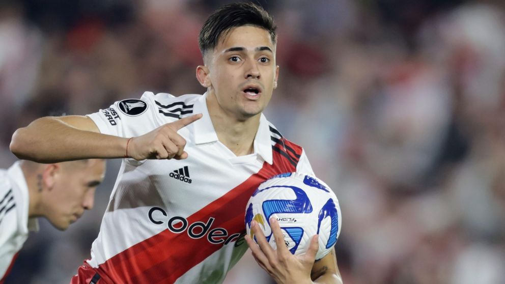 ¡Alarma en River! Un equipo de la Premier League busca llevarse a Pablo Solari