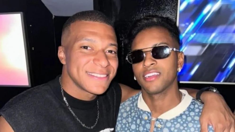 Arde PSG: Kylian Mbappé se sacó una foto de joda con Rodrygo