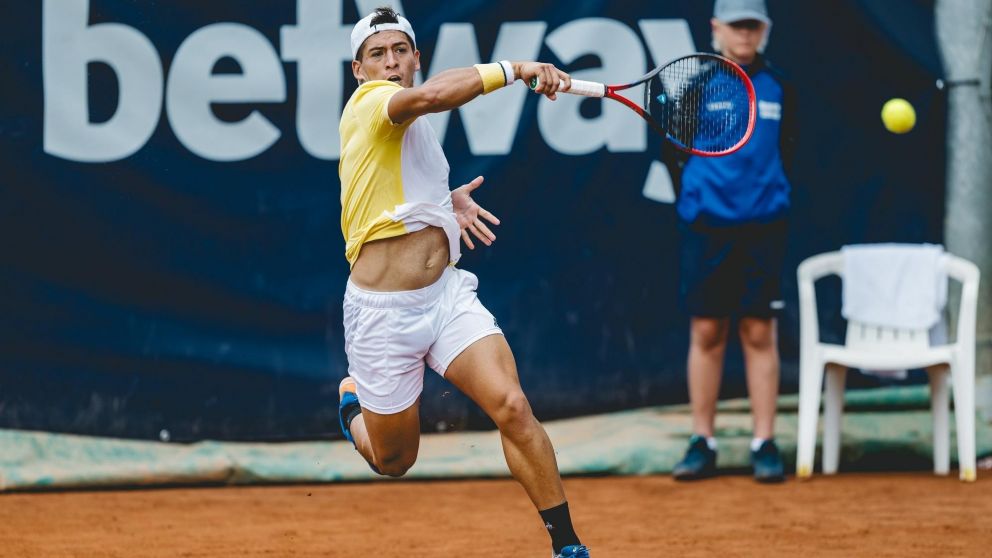 Báez le ganó el duelo de argentinos a Etcheverry y se metió en la final del ATP 250 de Kitzbuhel
