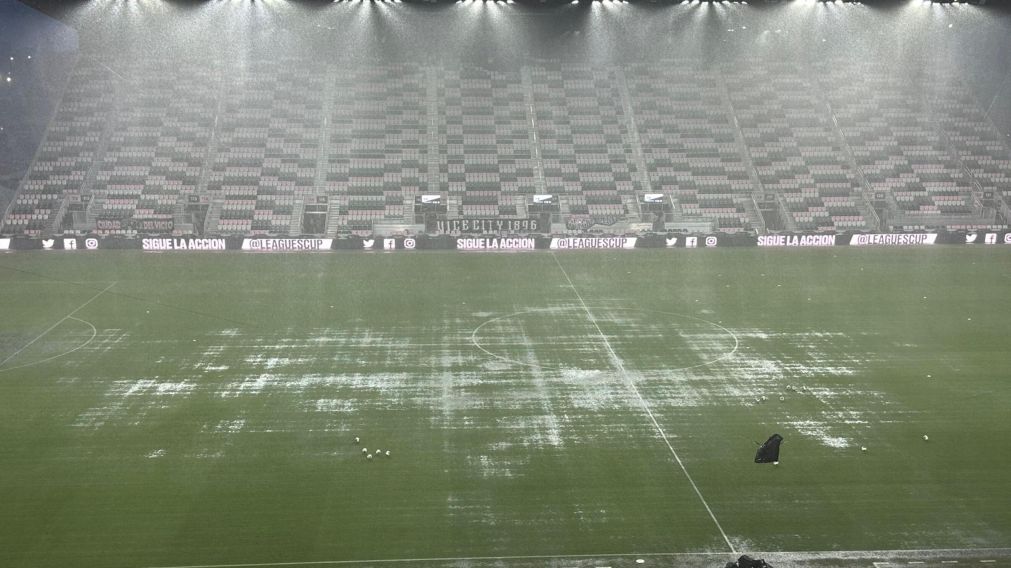 El partido entre el Inter Miami de Lionel Messi y Orlando City se demor� por una fuerte tormenta el�ctrica: a qu� hora empieza