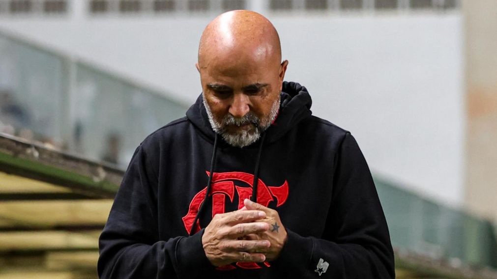 Jorge Sampaoli seguirá en Flamengo a pesar del despido de su preparador físico