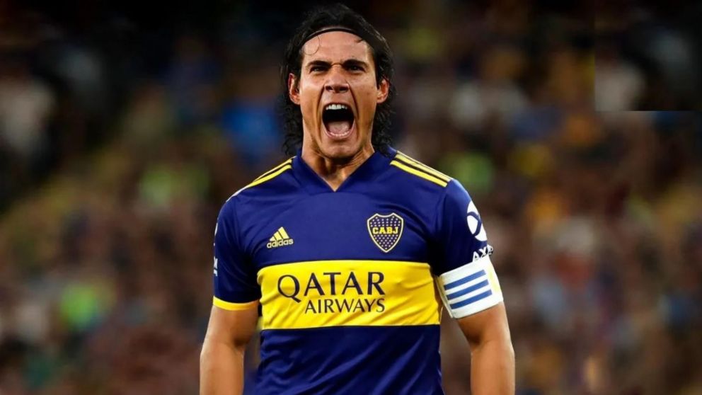Edinson Cavani ya firmó su contrato con Boca