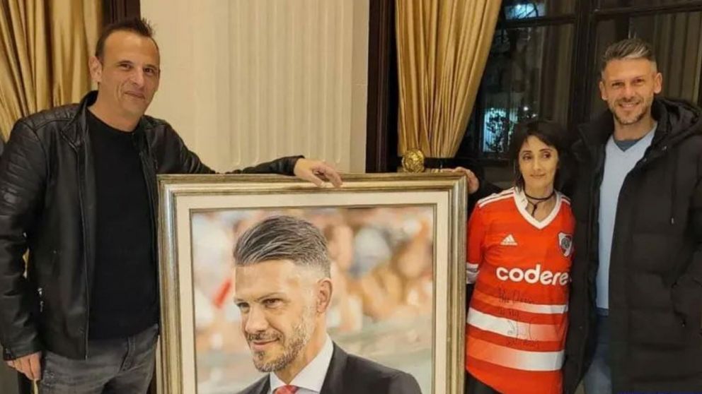 Una hincha de River hizo emocionar a Demichelis por el impresionante regalo que le hizo