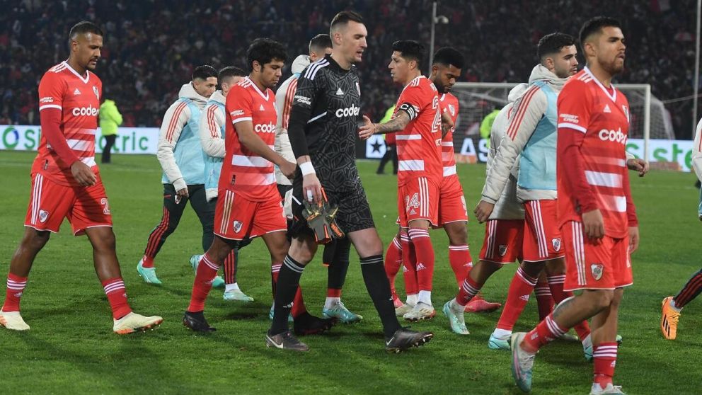 Talleres dejó al desnudo a River y lo eliminó de la Copa Argentina: el primer tiempo fue un paseo cordobés
