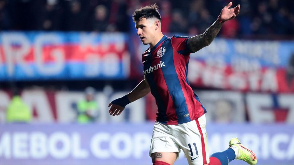 San Lorenzo le ganó a Independiente Medellín con un doblete de Bareiro y está en octavos de final de la Copa Sudamericana