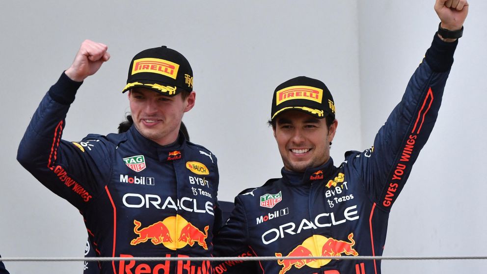 F1: Max Verstappen y Checo Pérez siguen firmes en Red Bull