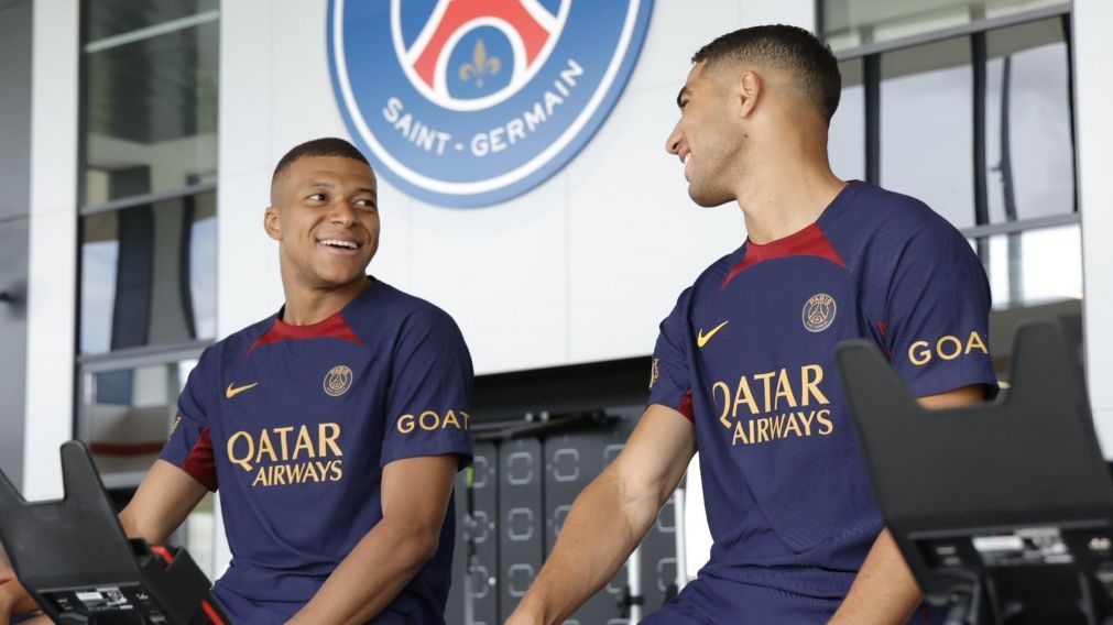 Mbappé volvió a entrenarse con el PSG en medio de rumores de su ida al Real Madrid