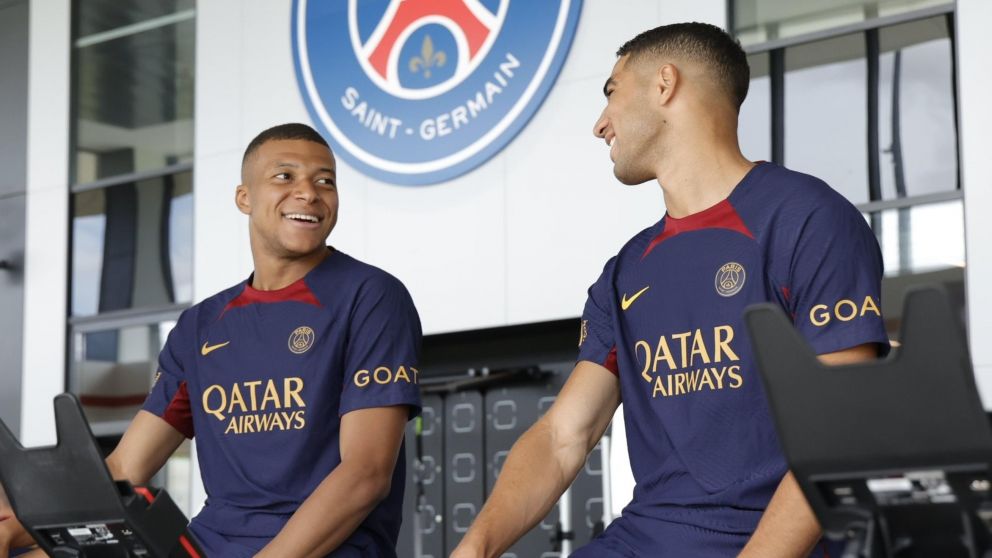 Mbappé volvió a entrenarse con el PSG en medio de rumores de su ida al Real Madrid