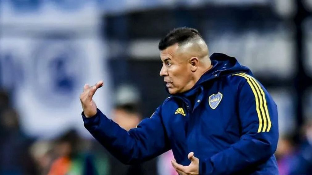 Jorge Almirón está feliz: Boca volvió a ganar como visitante y el fuerte apoyo a Benedetto