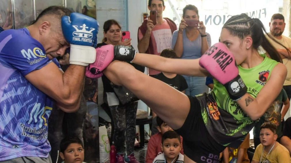 Abril Lencina, el futuro del kickboxing que sueña ser como la Tigresa Acuña