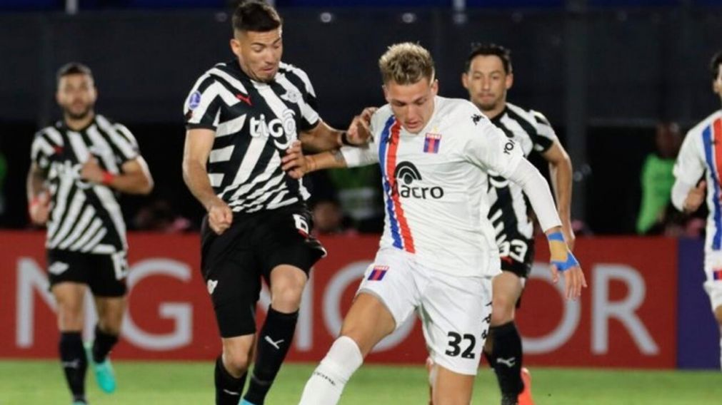 Libertad le ganó a Tigre por la Copa Sudamericana: entretenido partido con el VAR como protagonista