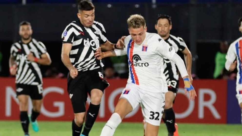 Libertad le ganó a Tigre por la Copa Sudamericana: entretenido partido con el VAR como protagonista