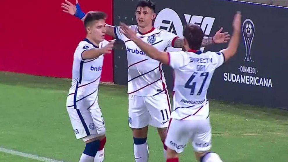 ¡Triunfazo de San Lorenzo en Colombia!: derrotó al DIM con gol de Bareiro