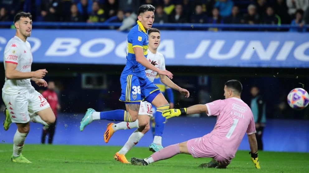 Boca en polémicas: El padre de Luis Vázquez le apuntó fuerte a Darío Benedetto