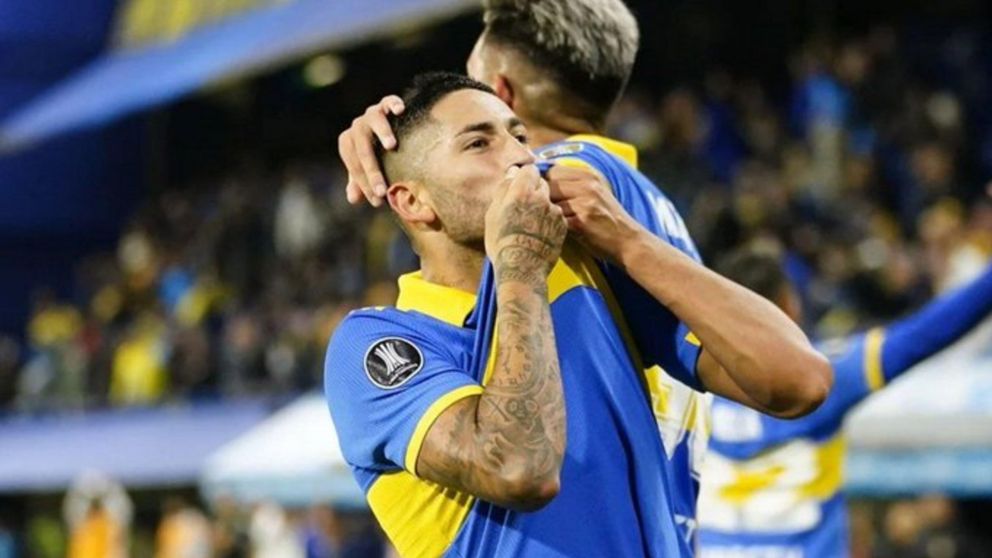 Se filtr� la posible nueva camiseta de Boca y los hinchas explotaron con un incre�ble show de memes