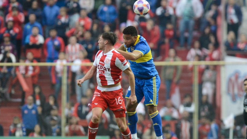 Polémico empate en Santa Fe: Unión, con bronca por un gol mal anulado, y Boca, que terminó con diez, no se sacaron ventaja