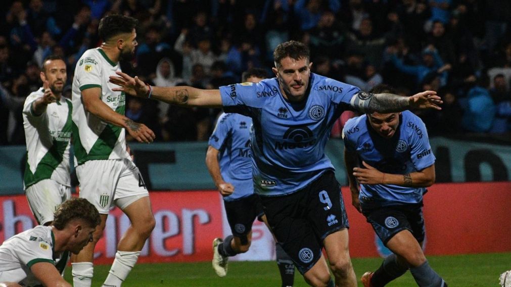 Belgrano se cargó a Banfield y así Vélez zafó de entrar en zona de descenso