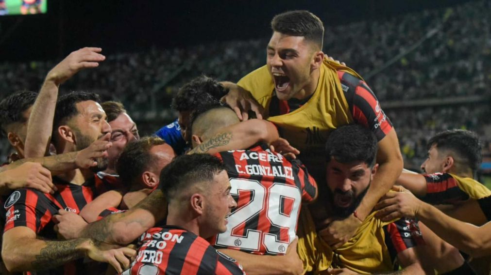 Patronato venció a Atlético Nacional de Medellín y se metió en la Copa Sudamericana