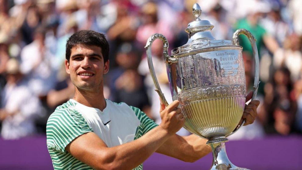 Carlos Alcaraz se quedó con el ATP 500 de Queen´s y es nuevamente número 1 del mundo