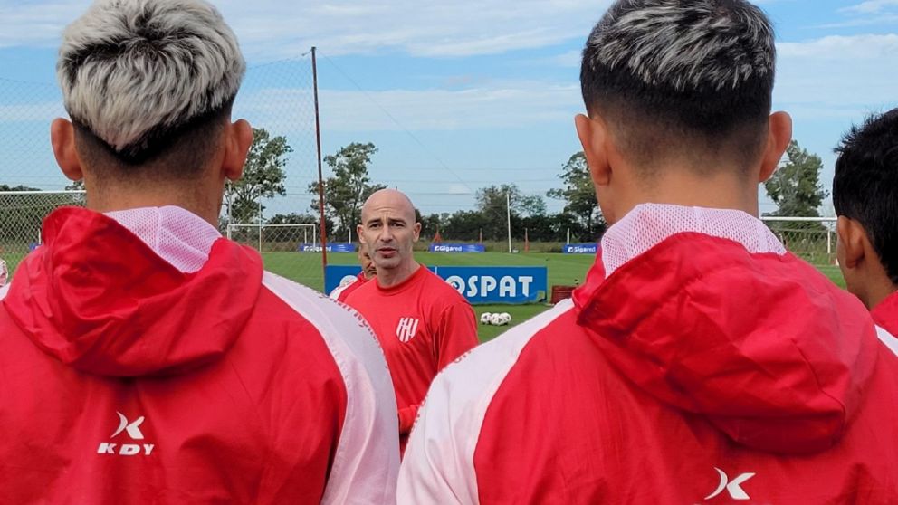 Con la salida de Méndez en Unión, la Liga Profesional sumó otro DT que dejó el cargo