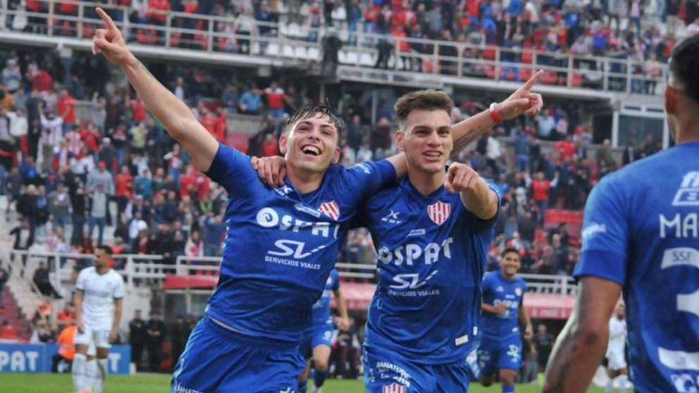 Unión goleó a Independiente y se llevó tres puntos fundamentales en la Liga Profesional