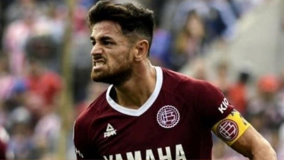 ¡Arde Lanús!: Lautaro Acosta no fue citado tras la denuncia por violencia de género y el club brindó un insólito comunicado