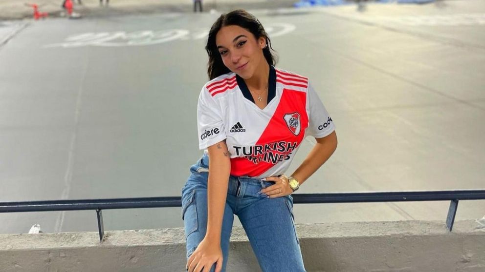 Luciana Milessi infart� a todos los hinchas de River con un posteo desde la playa