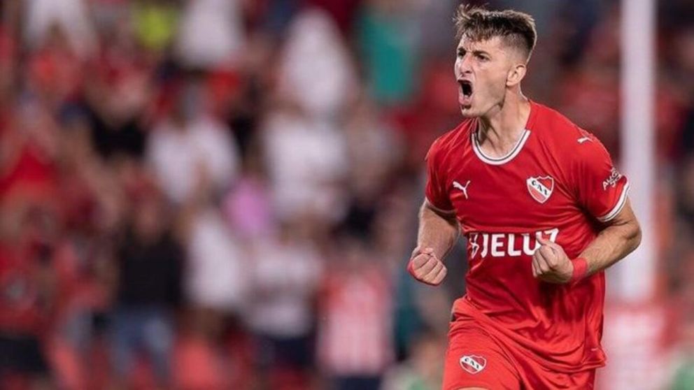 Independiente, con un doblete de Matías Giménez, le ganó justificadamente a Sarmiento por 2 a 0