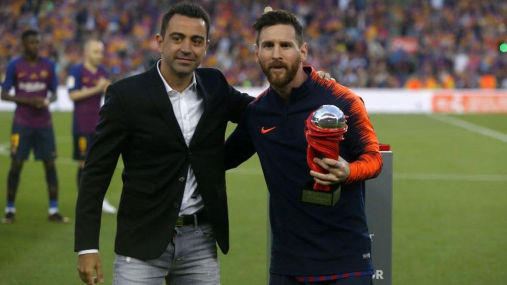 Xavi sorprendió al hablar de Messi y su frustrada vuelta al Barcelona