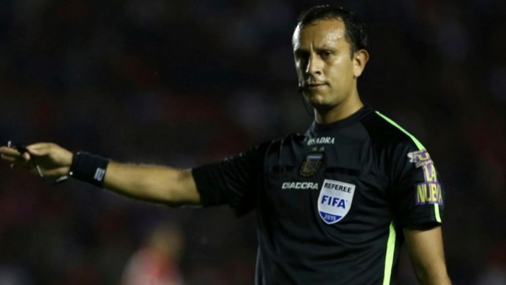 Darío Herrera sigue congelado después de su actuación en el Superclásico: salieron los jueces para la fecha 17ª
