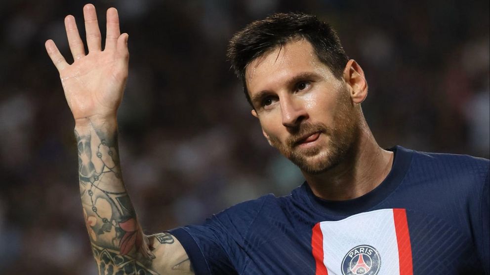 PSG anunció la salida de Messi y le agradeció su estadía con un video