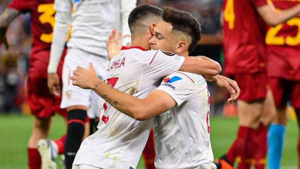 ¡Imperdible!: Conocé la foto viral de los futbolistas argentinos de Sevilla