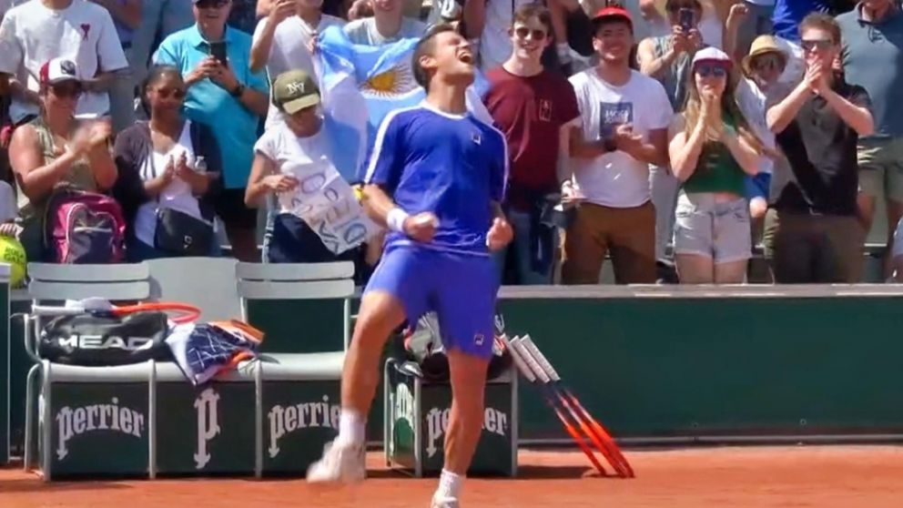 El Peque Schwartzman tuvo una victoria gigante en su debut en Roland Garros