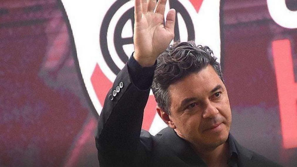 ¡Imperdible!: River homenajeó a Marcelo Gallardo con una imponente estatua